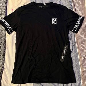 L Black Karl Lagerfeld T-shirt